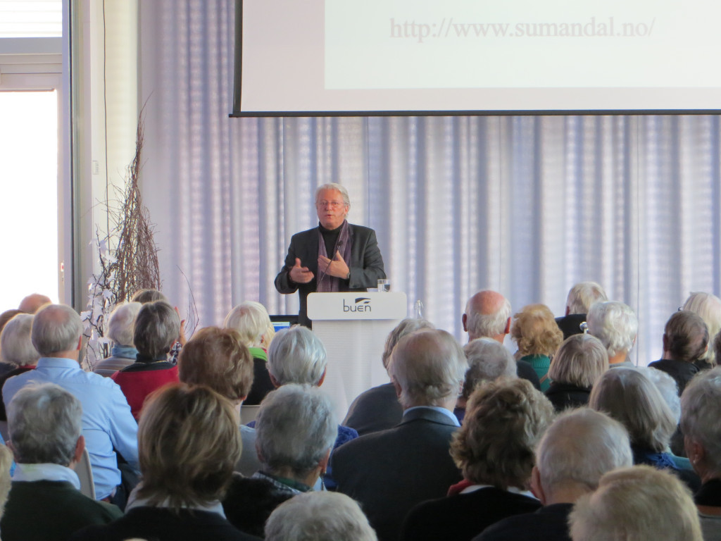 Christian Borch i Elvesalen 23 nov. 2016 (Foto: Senioruniversitetet)